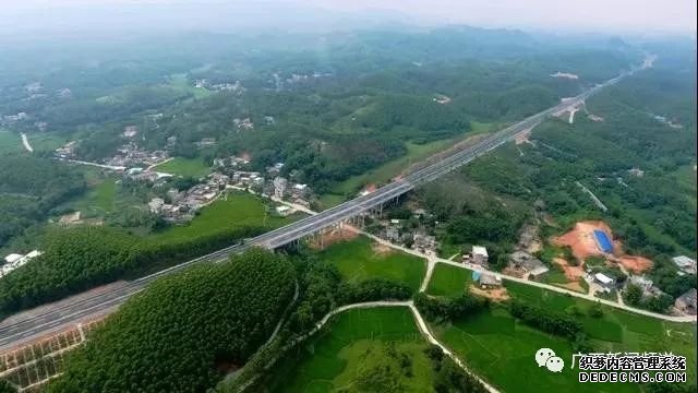 1.5小时直达“隐秘的角落”!玉湛高速(广西段)今日通车